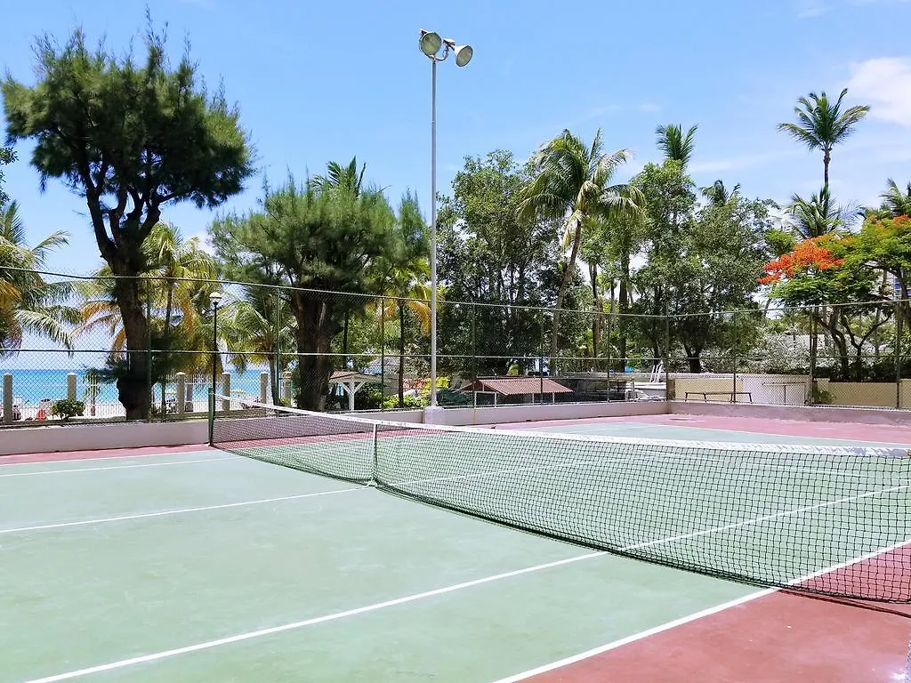 Beachfront Coral Beach Condo San Juan Apartment